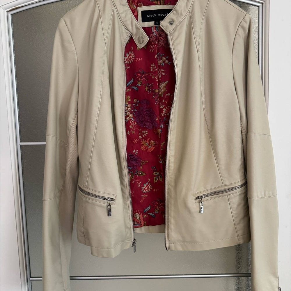 Black Rivet Women's Beige Leather Jacket